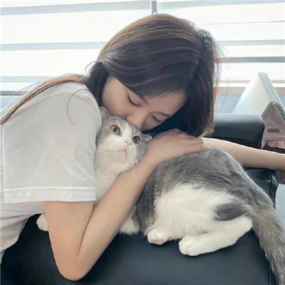猫眼看人
